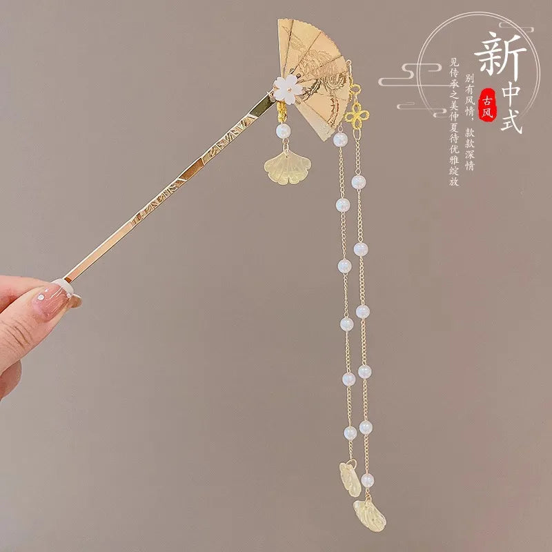 Chinese Floral Tassel Hair Clip — Enameled Alloy