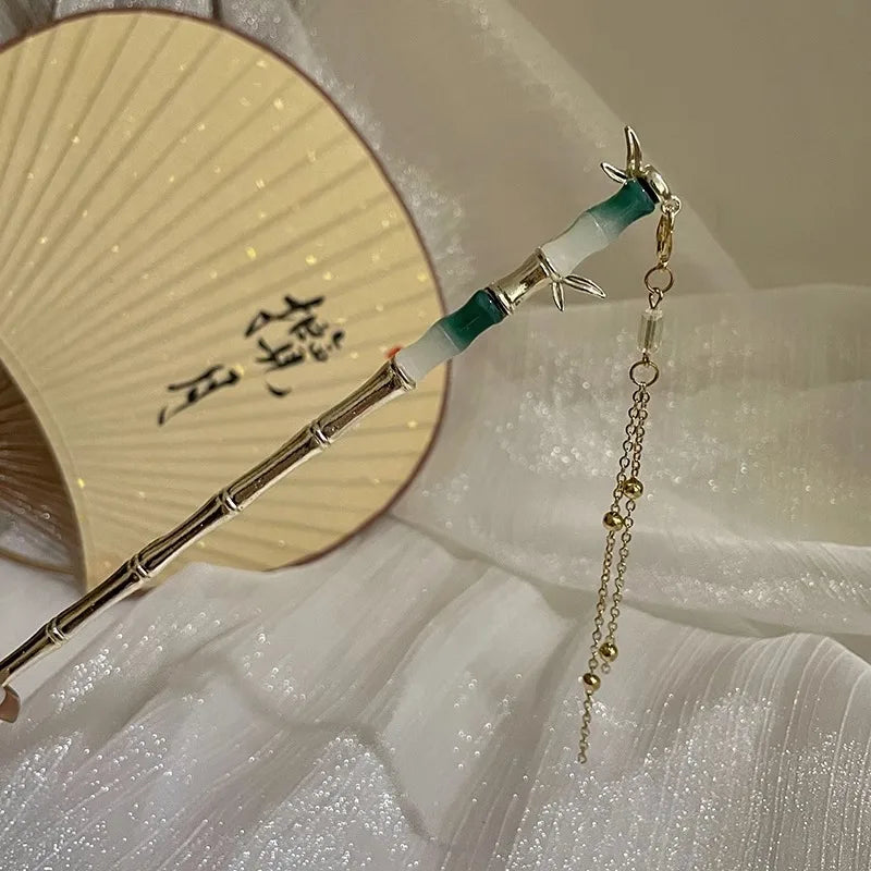 Chinese Floral Tassel Hair Clip — Enameled Alloy